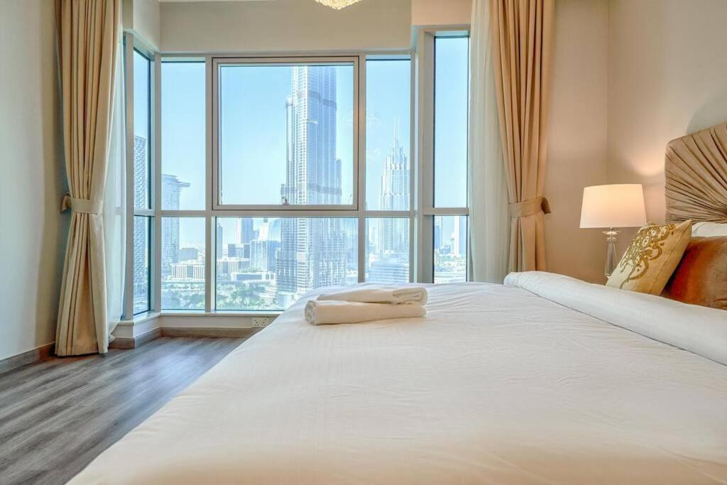 Magnificent Luxury 3Br With Amazing Burj & Fountain View Apartamento Dubai Exterior foto